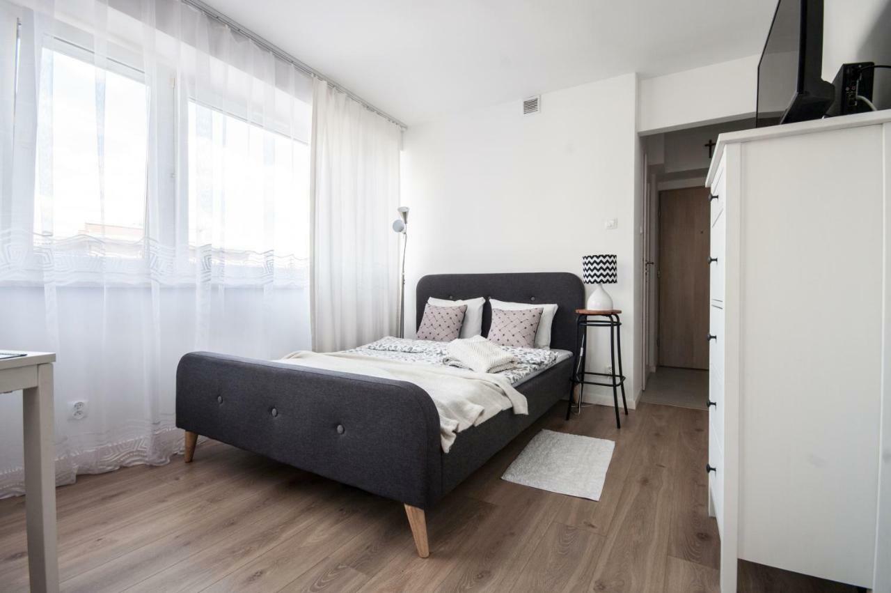 Coco Christina 2 Apartment Warsaw Exterior photo